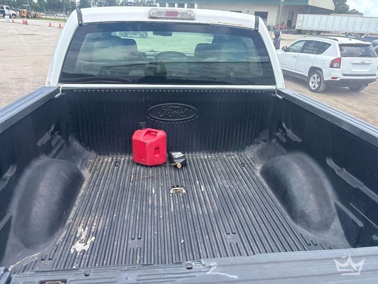 2011-ford-f150-image-12