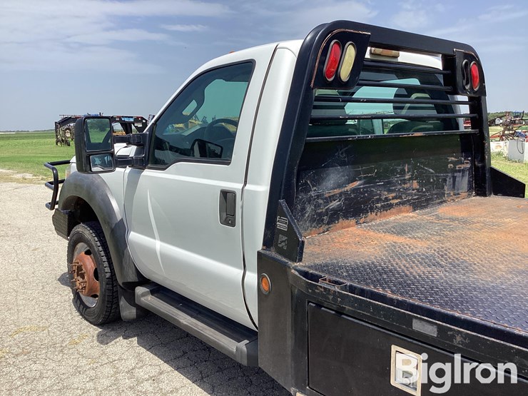 2011-ford-f550-xl-image-11