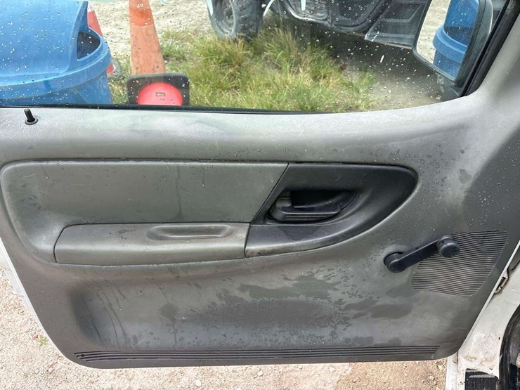 2004-ford-ranger-image-11