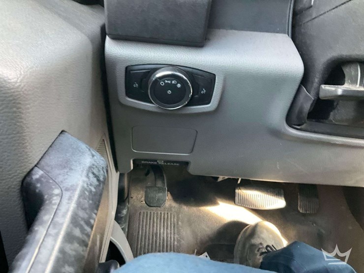 2017-ford-f450-image-18
