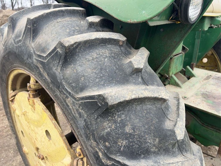 2010-john-deere-2010-image-39