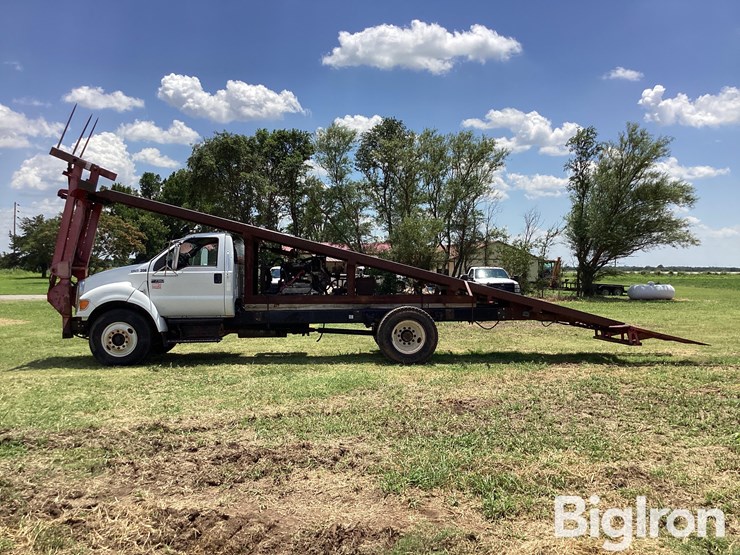 2006-ford-f750-image-8