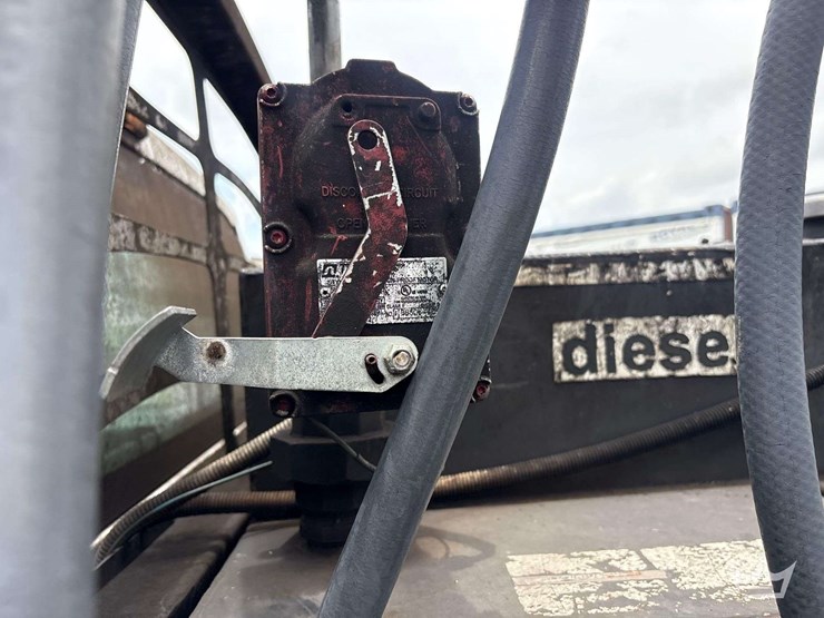 utility-flatbed-image-18