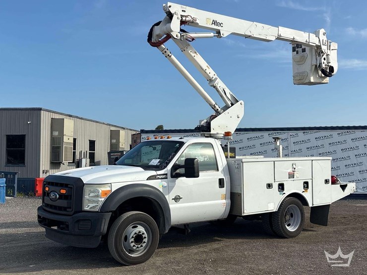 2016-ford-f550-image-1