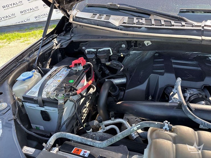 2016-ford-f150-image-8