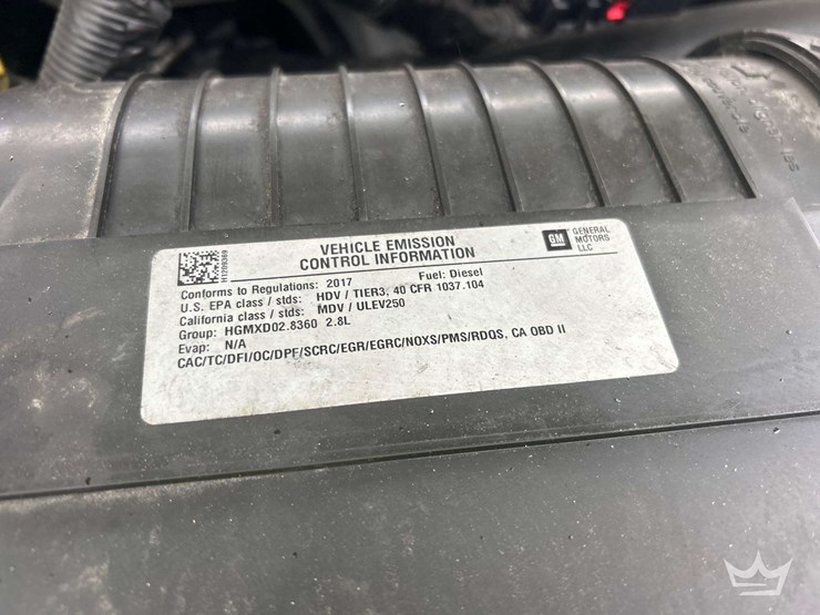 2017-chevrolet-express-2500-image-10