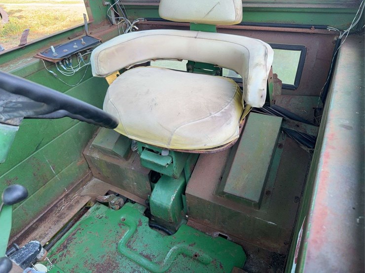 john-deere-4020-image-25