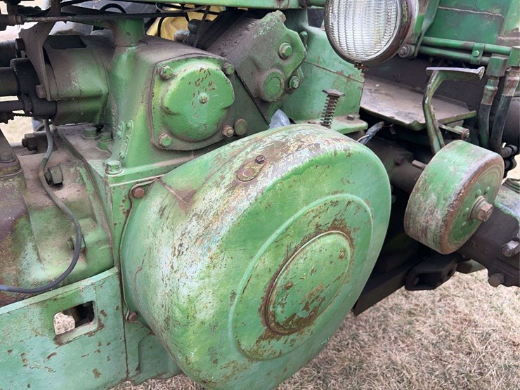 john-deere-520-image-55