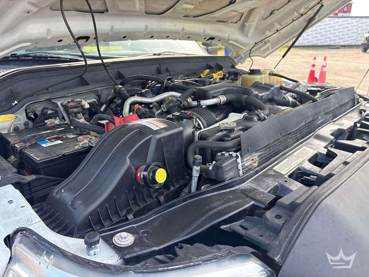 2016-ford-f550-image-10