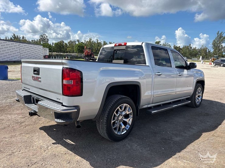 2014-gmc-sierra-1500-image-3