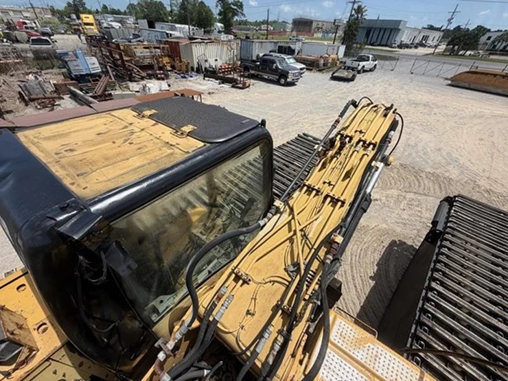2009-caterpillar-320dl-image-28