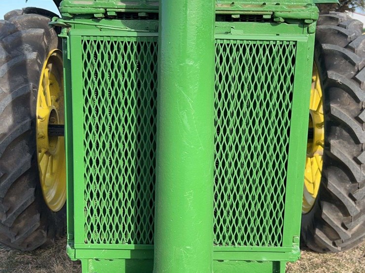 john-deere-model-a-image-9