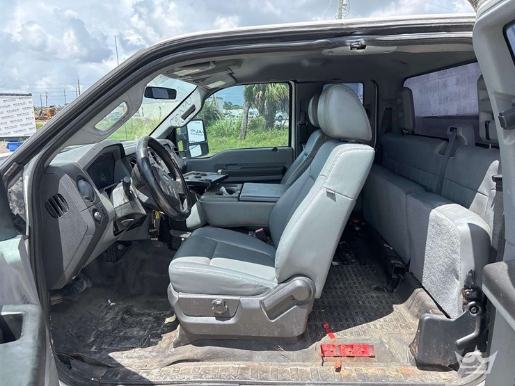 2012-ford-f250-image-16