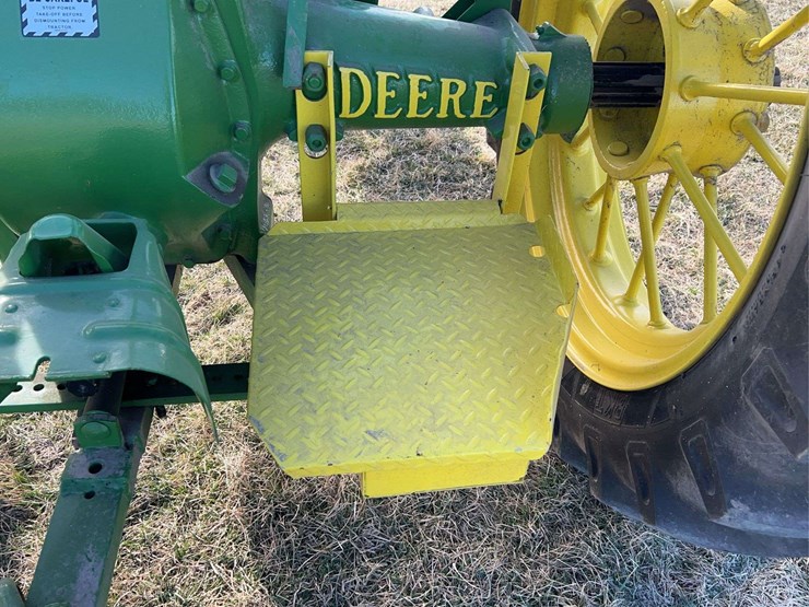 john-deere-model-a-image-36