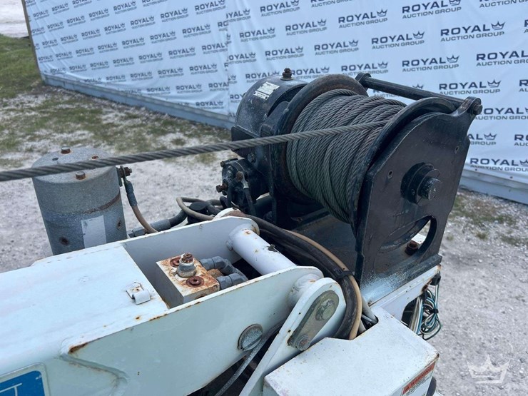 2012-auto-crane-4004eh-image-10