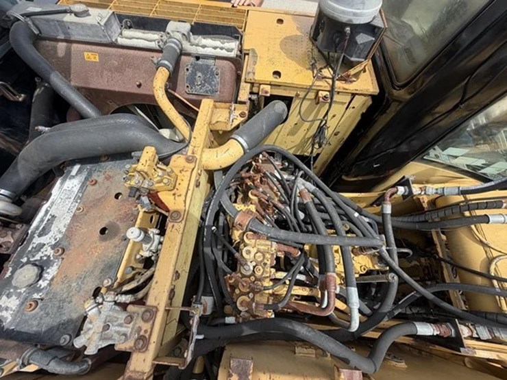 2009-caterpillar-320dl-image-30