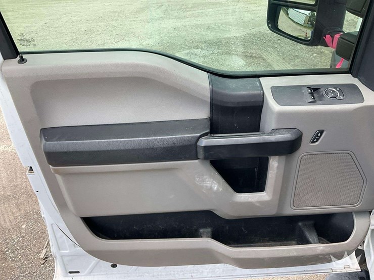 2019-ford-f450-image-10