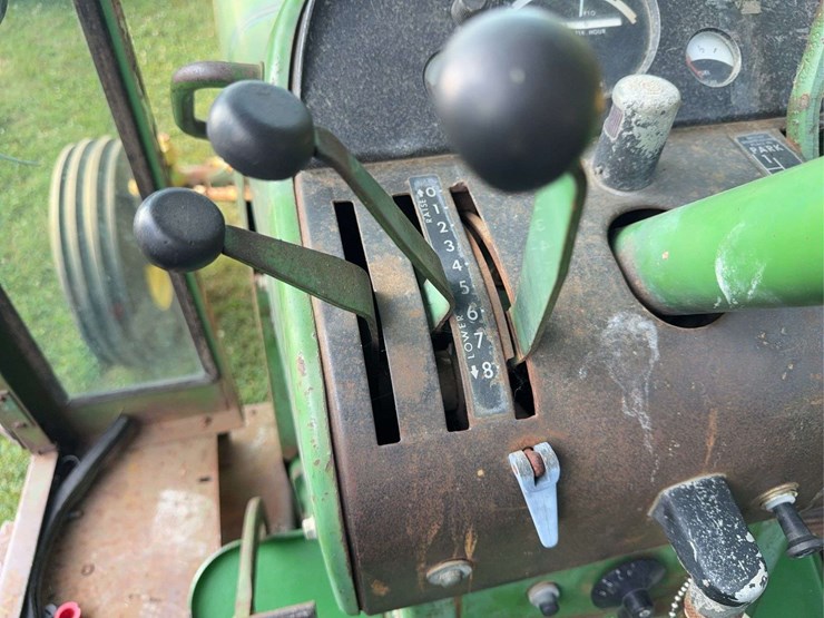 john-deere-4020-image-29