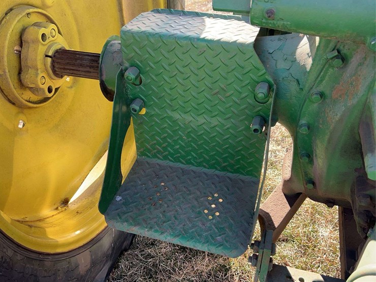 john-deere-model-a-image-34