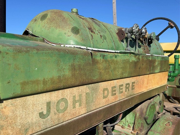 john-deere-720-image-12
