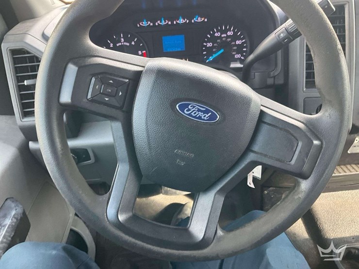 2017-ford-f450-image-15