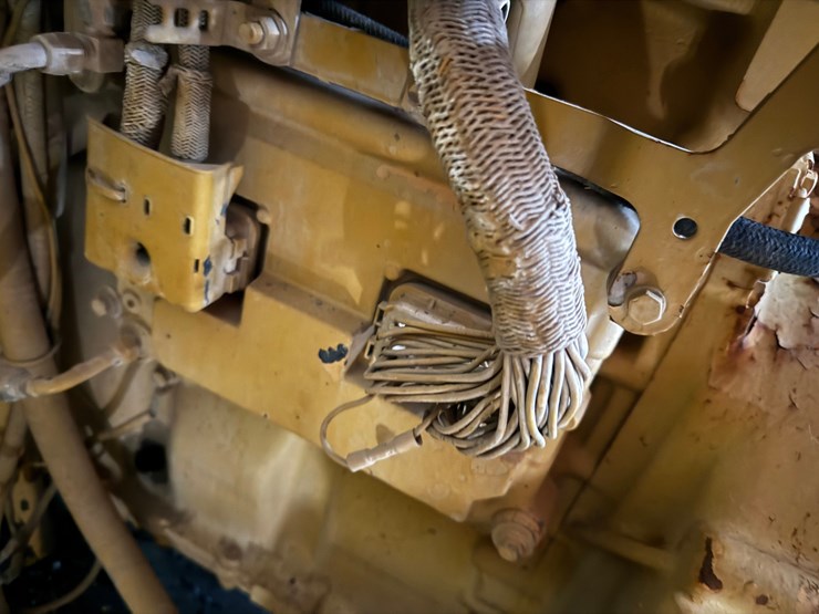 caterpillar-c15-image-7