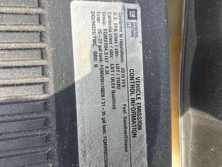 2015-chevrolet-silverado-1500-image-10