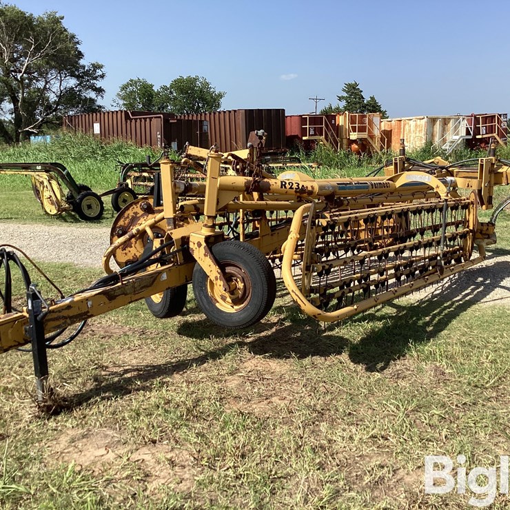 2000 VERMEER R23A