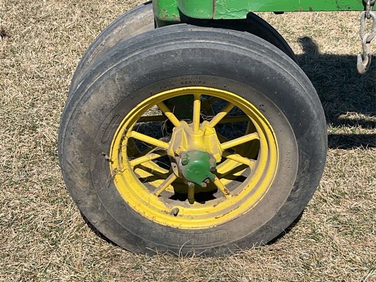 john-deere-model-b-image-17