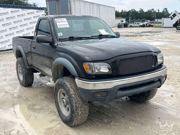 2002-toyota-tacoma-image-2