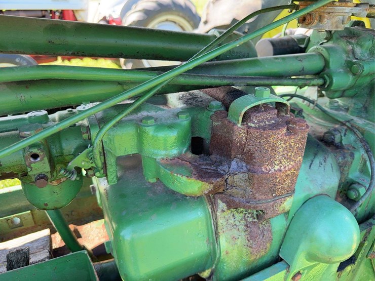 john-deere-50-image-12