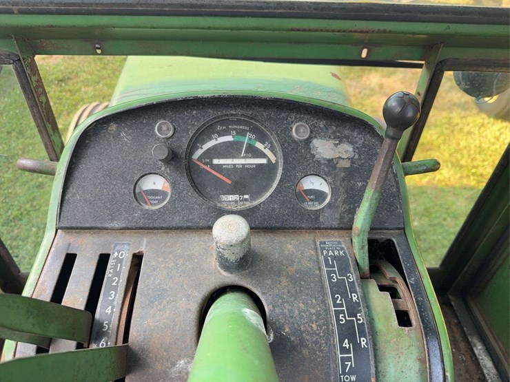 john-deere-4020-image-28