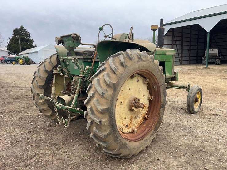 john-deere-70-image-5