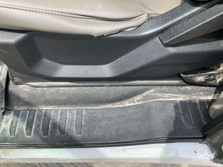 2019-ford-f150-image-11
