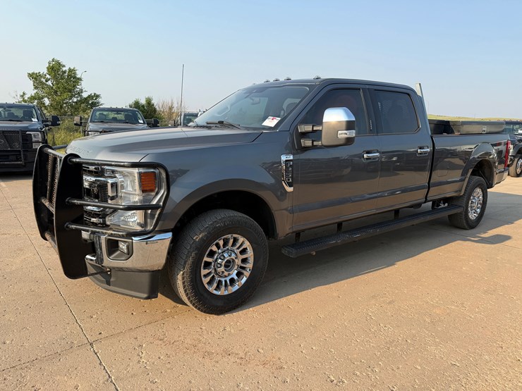 2022-ford-f250-sd-image-3