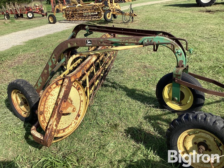 john-deere-670-image-18