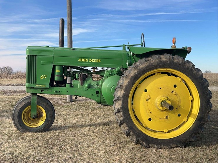 john-deere-60-image-2