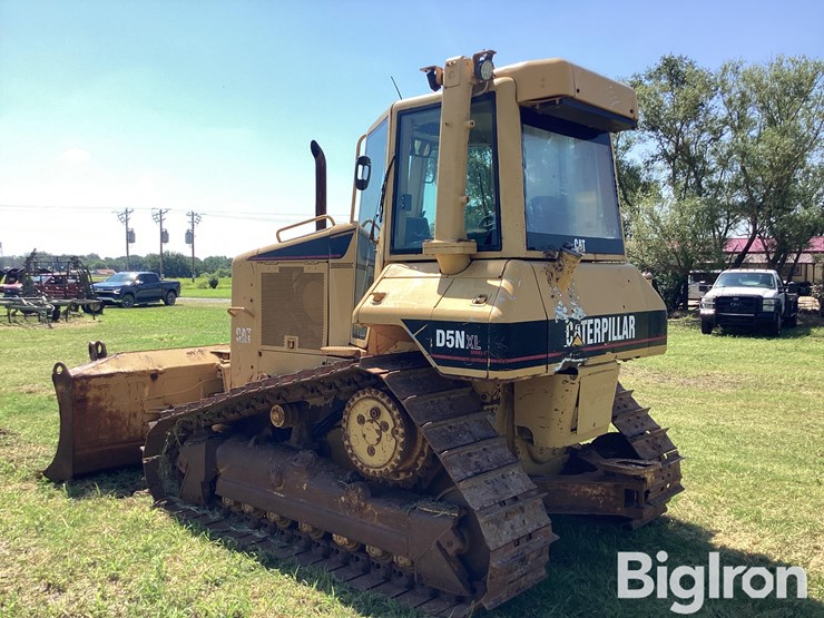 2006-caterpillar-d5n-xl-image-7