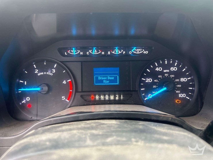 2017-ford-f550-image-17