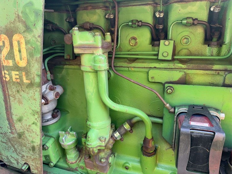 john-deere-4020-image-19