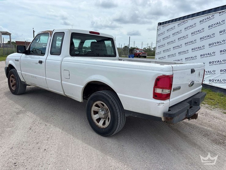 2010-ford-ranger-image-4