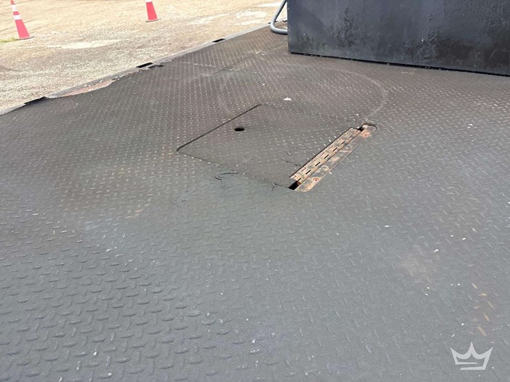 utility-flatbed-image-14