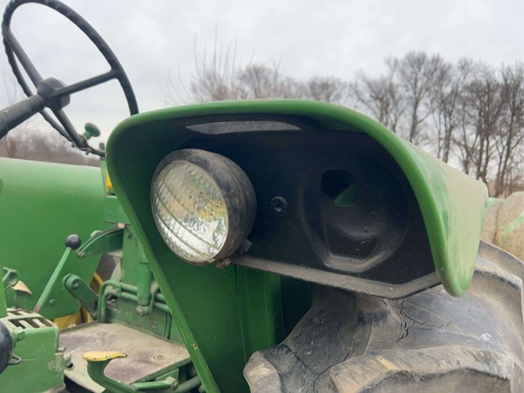 john-deere-530-image-51