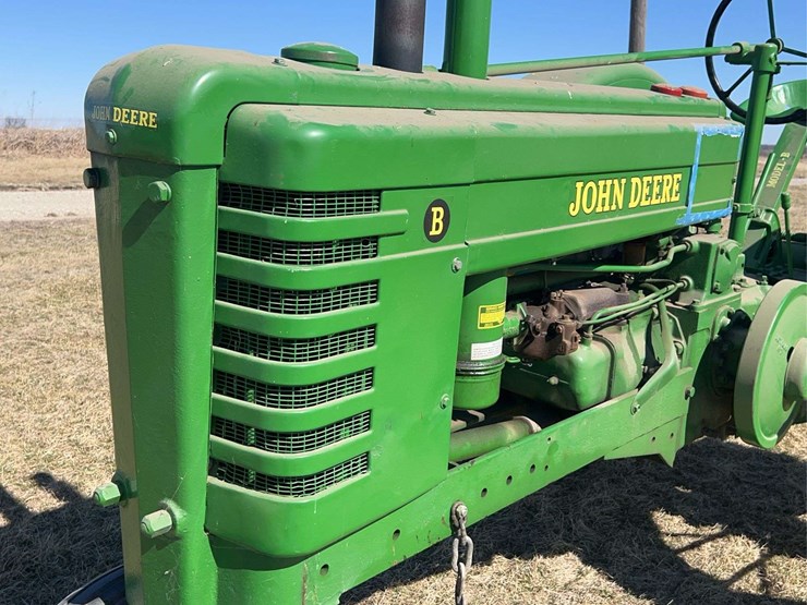 john-deere-model-b-image-15