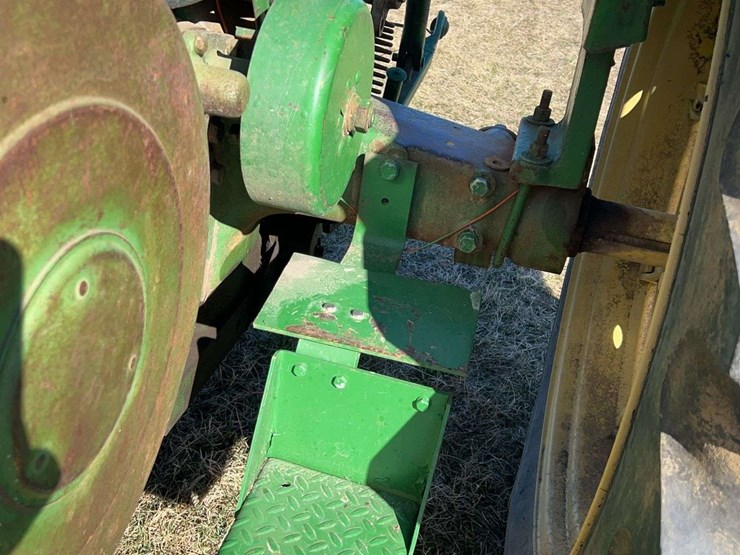 john-deere-720-image-55