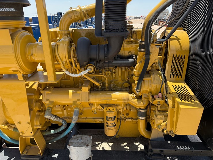 caterpillar-c15-image-10
