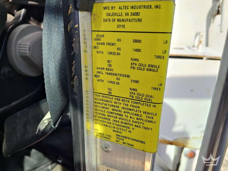 2016-kenworth-t370-image-5