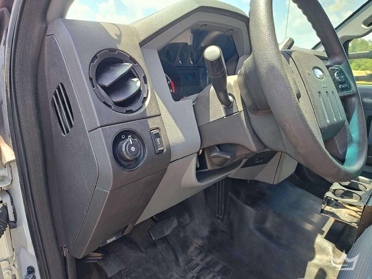 2016-ford-f450-image-21