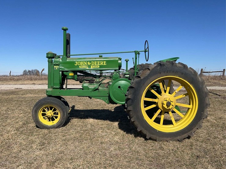 john-deere-model-a-image-2