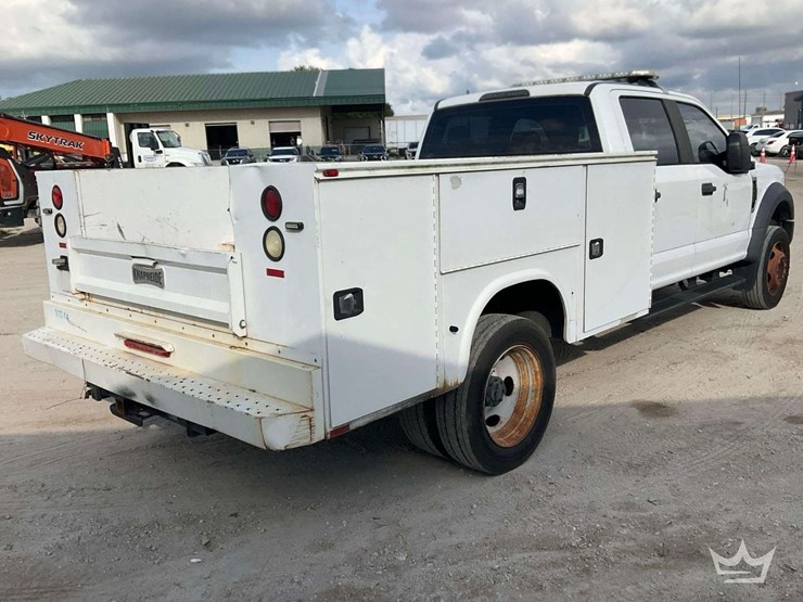 2017-ford-f450-image-3